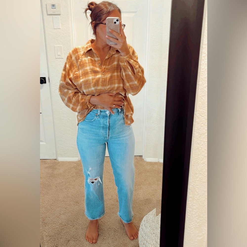 Levis - NWOT Ribcage Straight Jeans